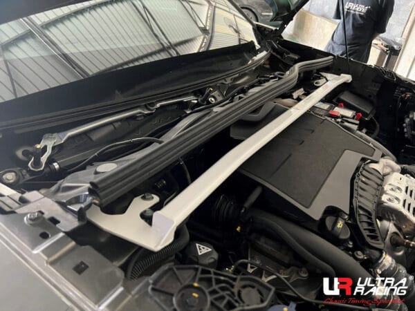 Peugeot 2008 - Front Strut Bar / Front Tower Bar / Front Upper Brace