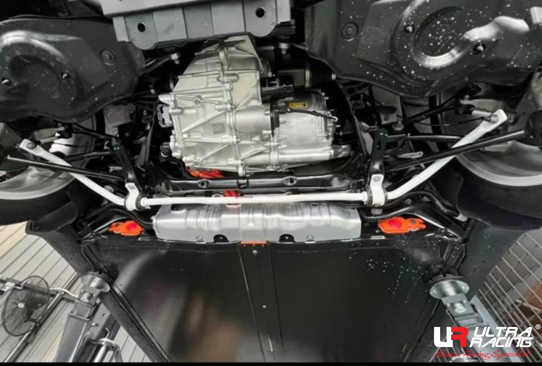 Tesla - Rear Anti-Roll Bar / Rear Sway Bar / Rear Stabilizer Bar