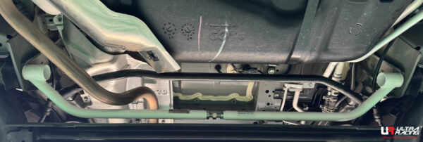 Nissan Serena - Rear Lower Bar / Rear Member Brace