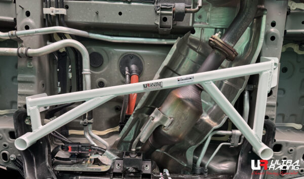 Nissan Serena - Middle Lower Bar / Middle Member Brace
