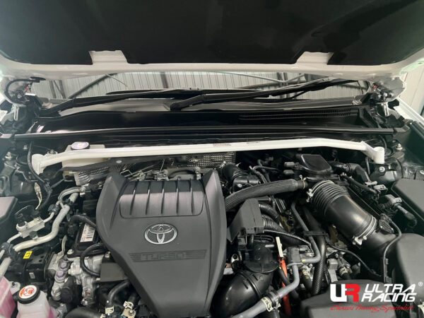 Toyota Crown - Front Strut Bar / Front Tower Bar / Front Upper Brace