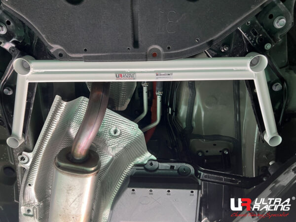 Toyota Crown - Front Lower Bar / Front Member Brace