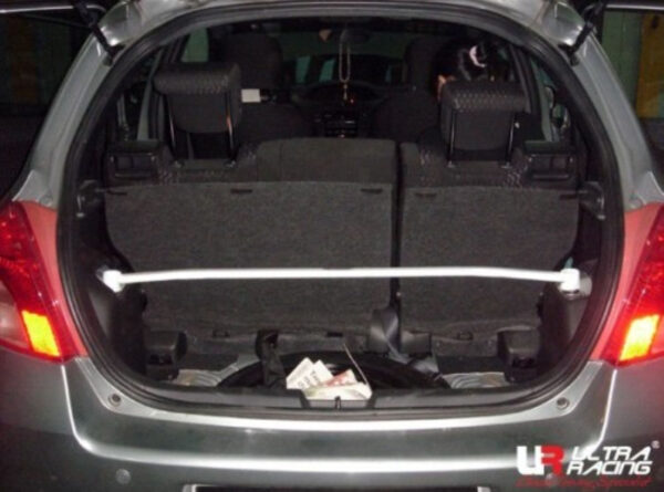 Toyota Prius C - Rear Strut Bar / Rear Tower Bar