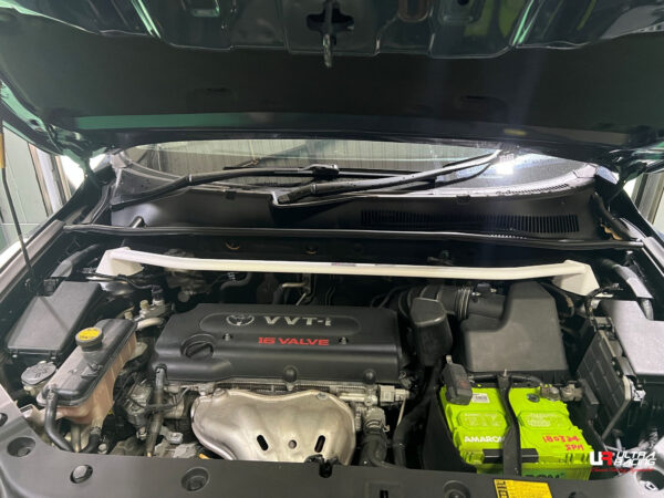 Toyota RAV4 - Front Strut Bar / Front Tower Bar / Front Upper Brace