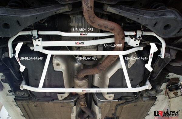 Volkswagen Golf R - Rear Lower Side Bar / Rear Side Member Brace