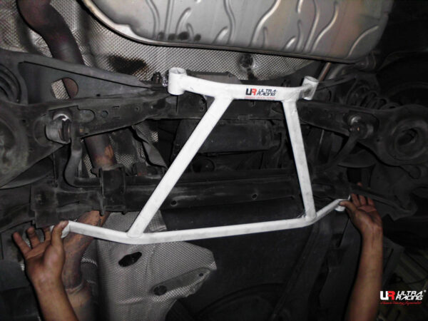 Volvo S40 - Rear Lower Bar / Rear Member Brace