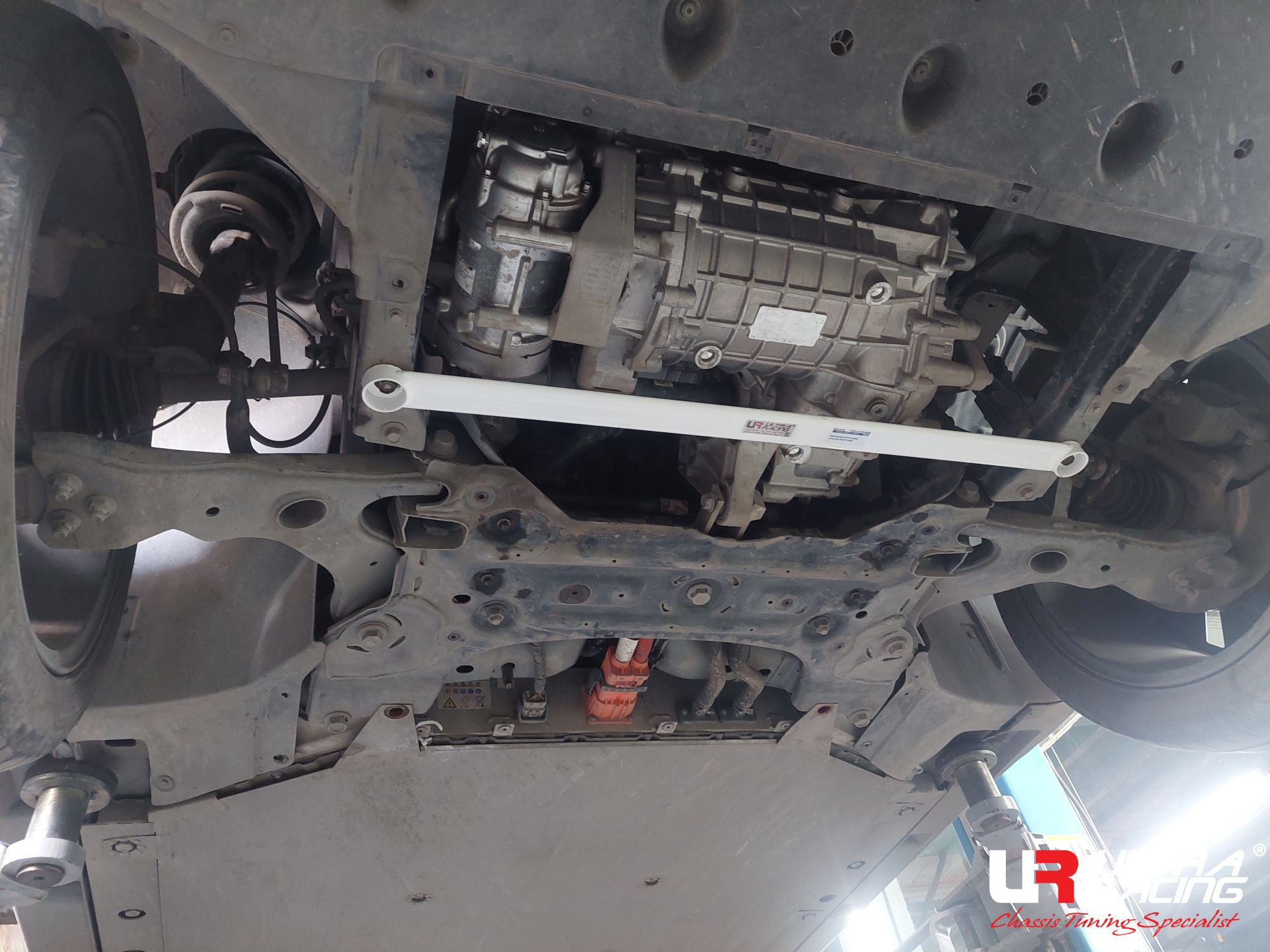 Vinfast VF - Front Lower Bar / Front Member Brace