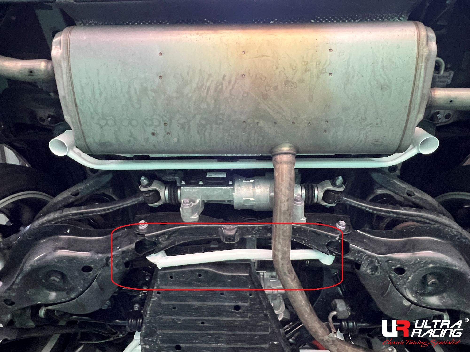 Toyota Crown - Rear Lower Bar / Rear Member Brace
