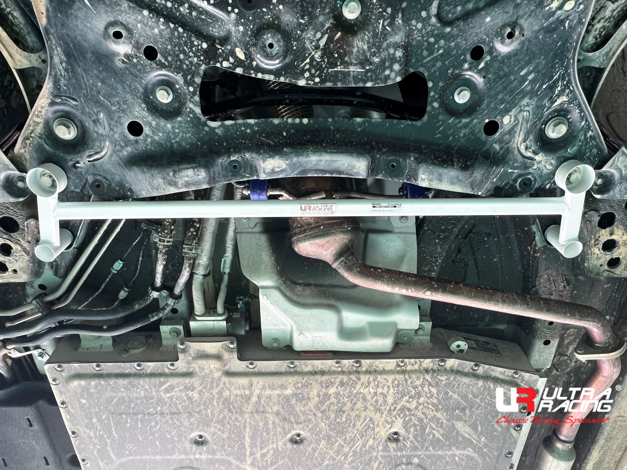 Proton e.MAS - Front Lower Bar / Front Member Brace