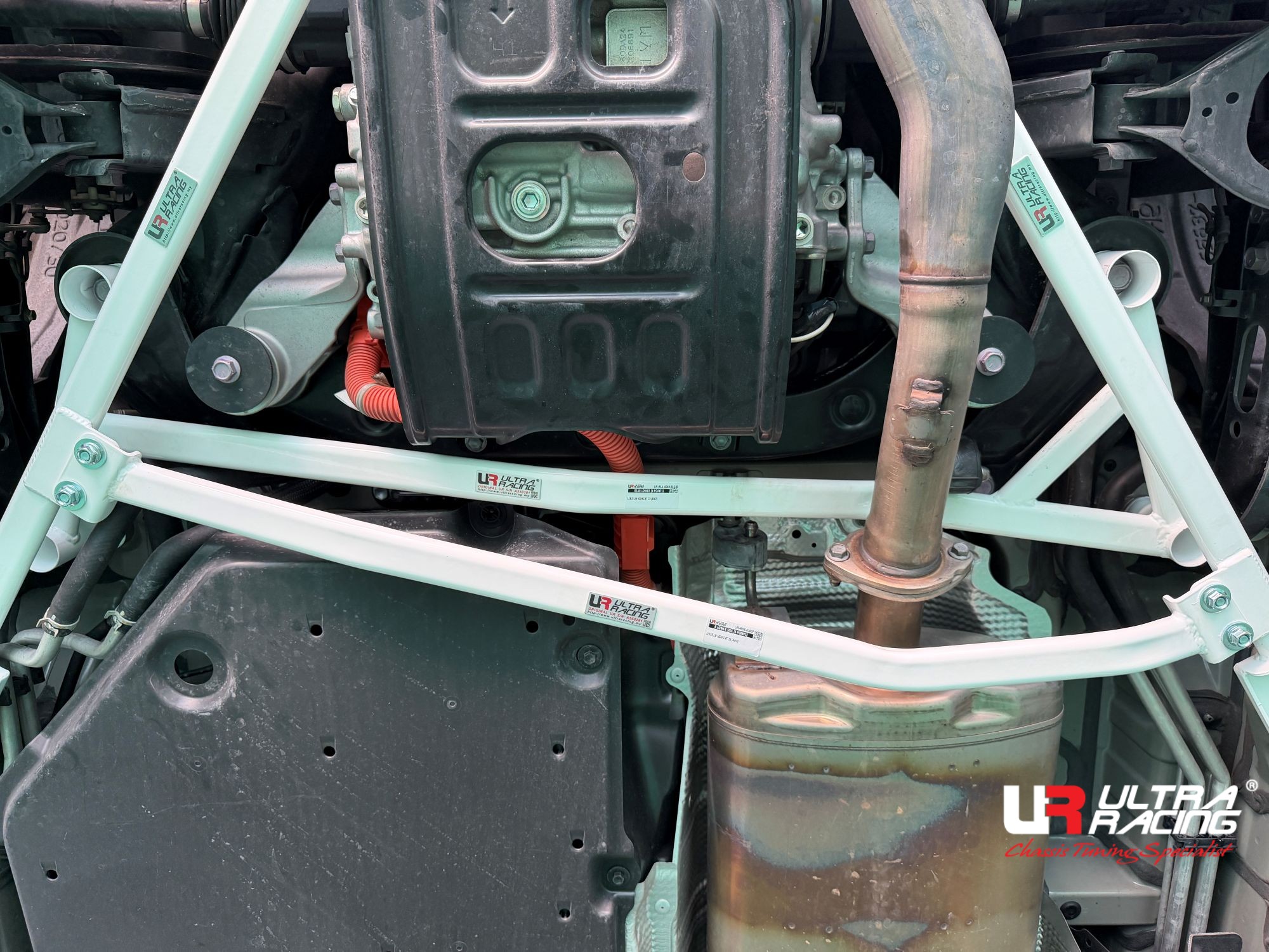 Lexus LM - Rear Lower Bar / Rear Member Brace